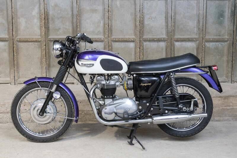 Image 2/36 of Triumph TR 6 Trophy (1969)