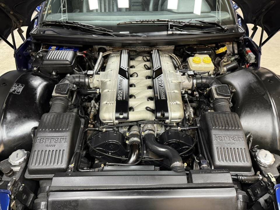 Image 4/50 of Ferrari 456 GT (1994)