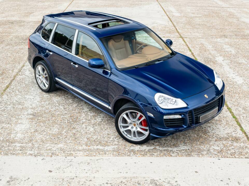 Image 1/25 of Porsche Cayenne Turbo (2008)