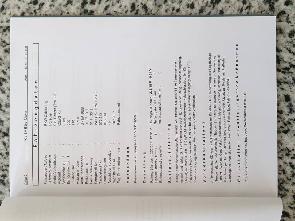 Image 111/116 of Porsche 911 Carrera (1997)