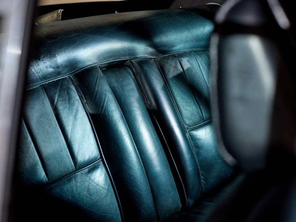 Afbeelding 40/54 van Rolls-Royce Corniche I (1973)