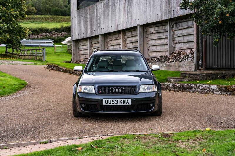 Image 11/50 of Audi RS6 Avant (2003)