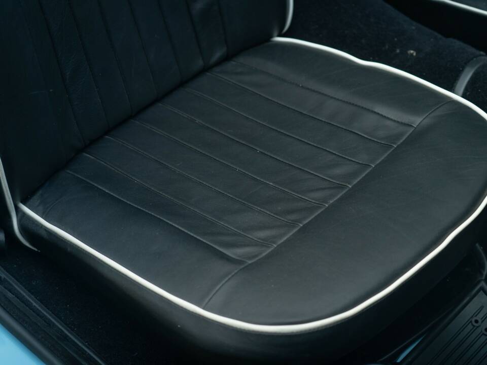 Imagen 29/50 de Triumph TR 4 (1963)