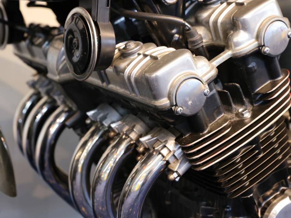 Immagine 26/33 di Honda CBX 1000 (1981)