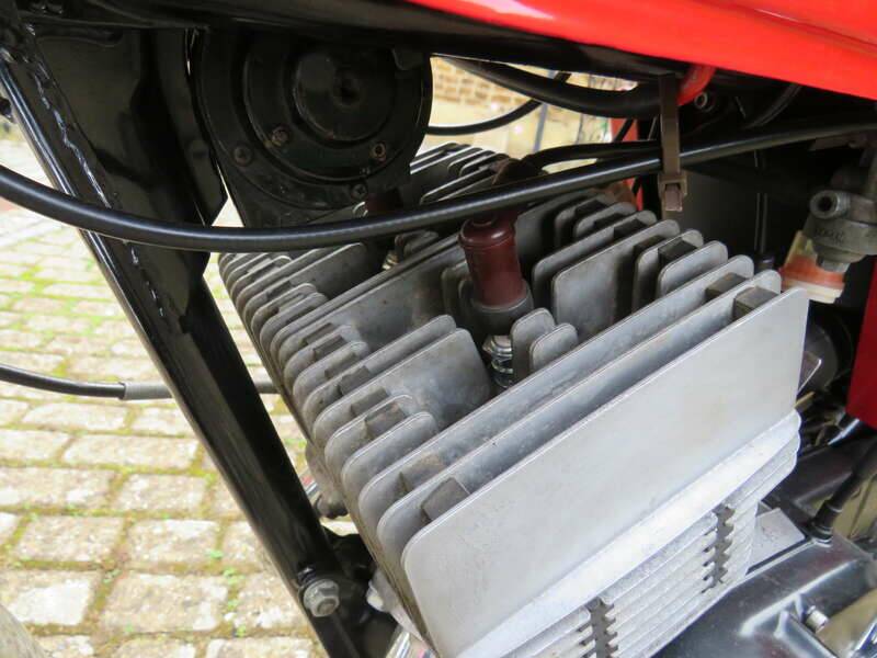 Image 22/40 of Yamaha RD 200 (1978)