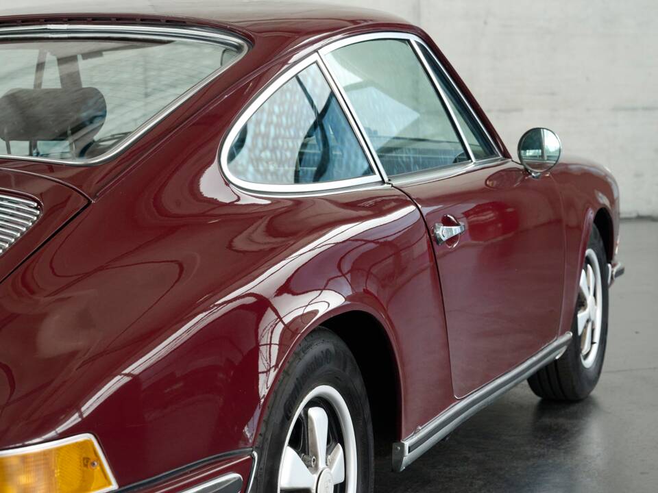 Afbeelding 28/50 van Porsche 911 2.2 T (1970)