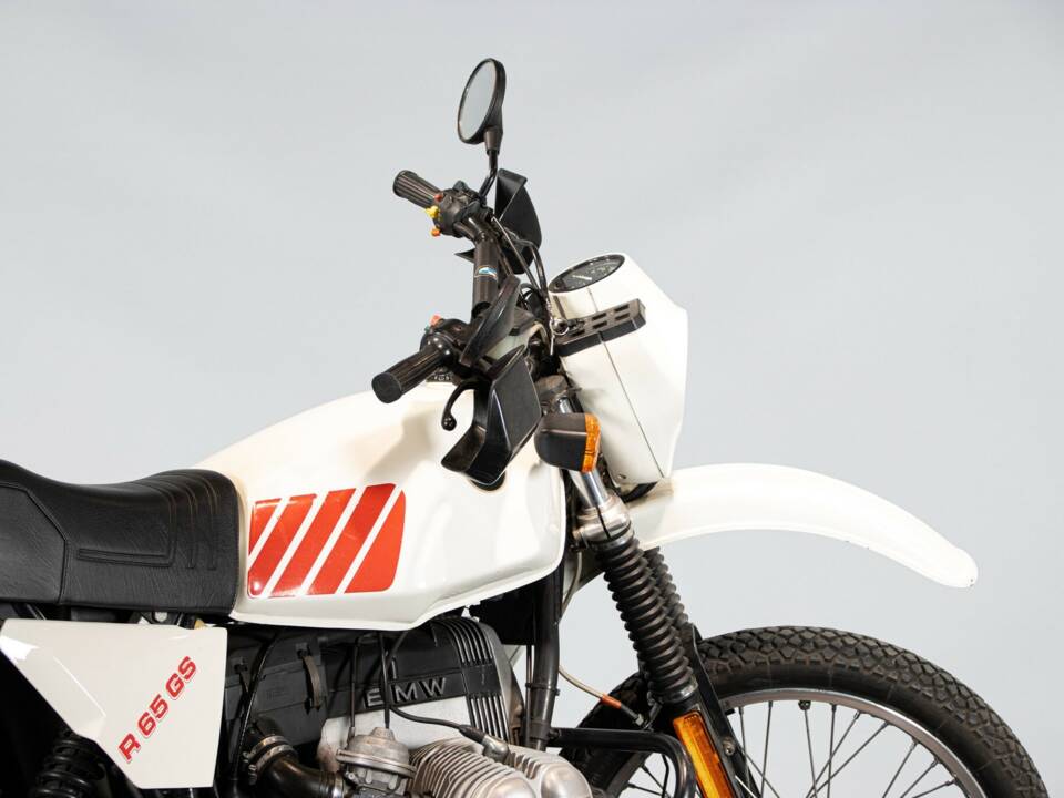 Image 14/50 of BMW R 65 GS (1989)