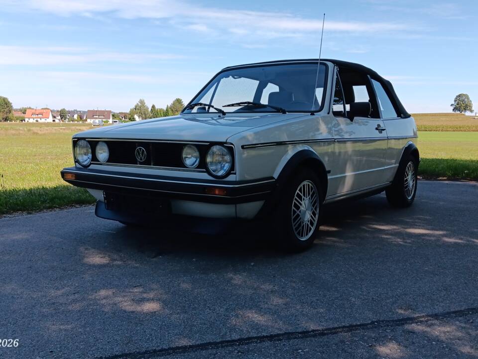 Bild 6/55 von Volkswagen Golf I Cabrio 1.8 (1985)