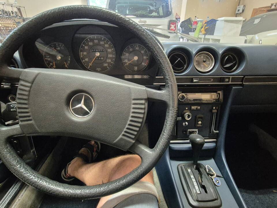 Image 8/17 de Mercedes-Benz 350 SL (1973)