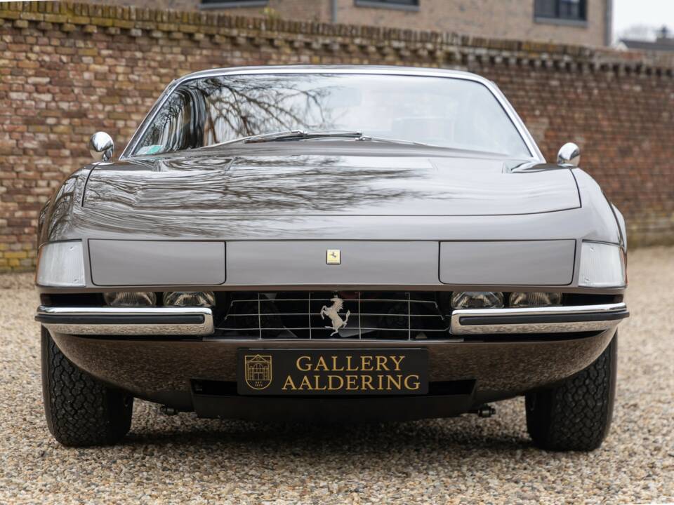 Image 12/50 de Ferrari 365 GTB/4 Daytona (1974)