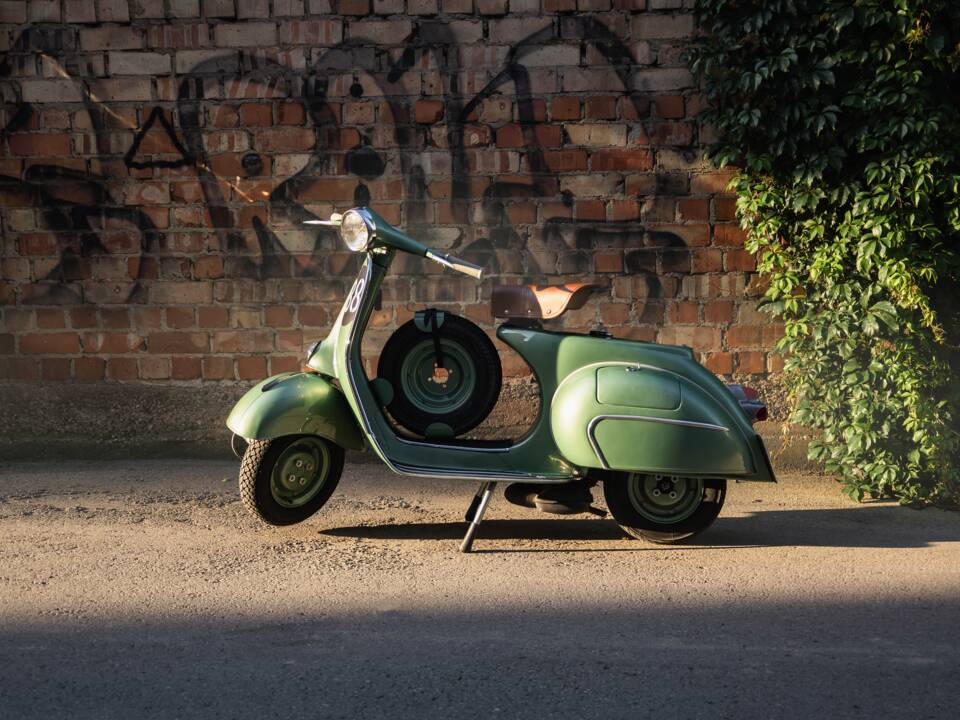 Immagine 26/32 di Piaggio Vespa 150 (1961)