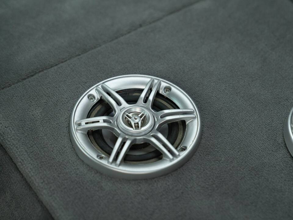 Image 30/50 of Mercedes-Benz SL 320 (1995)