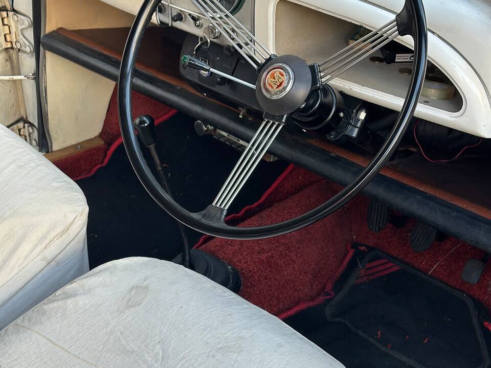 Afbeelding 37/50 van Morris Minor 1000 Traveller (1970)