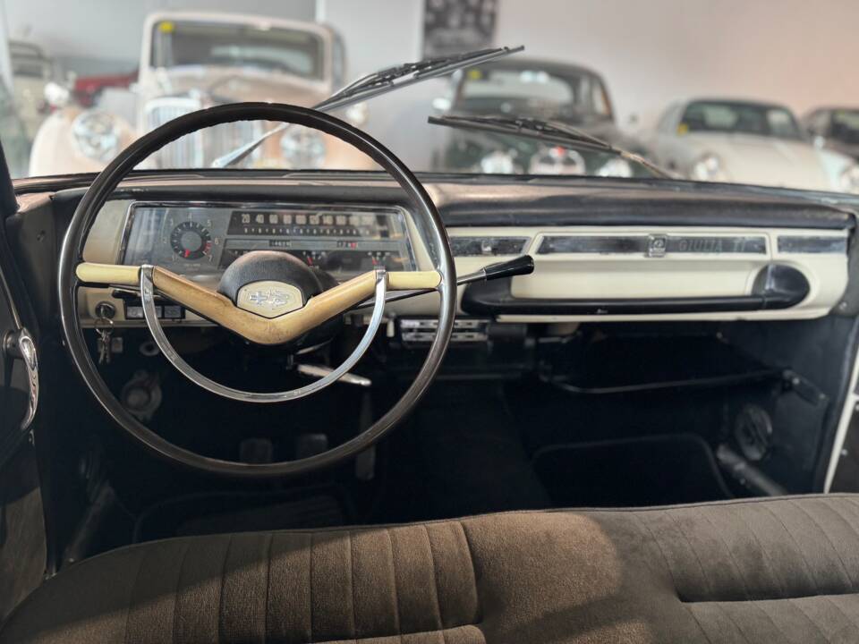 Image 30/47 of Alfa Romeo Giulia 1600 TI (1963)