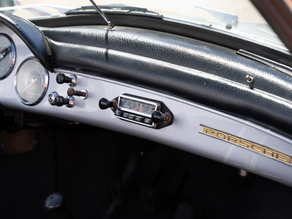 Afbeelding 19/39 van Porsche 356 B 1600 Roadster (1960)