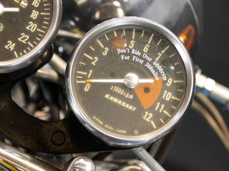 Afbeelding 45/50 van Kawasaki H1 500 Mach III (1971)