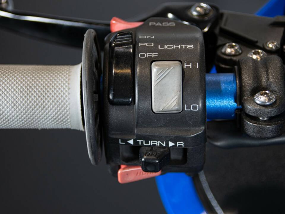 Image 45/50 of Yamaha XTZ 750 Super Ténéré (1993)