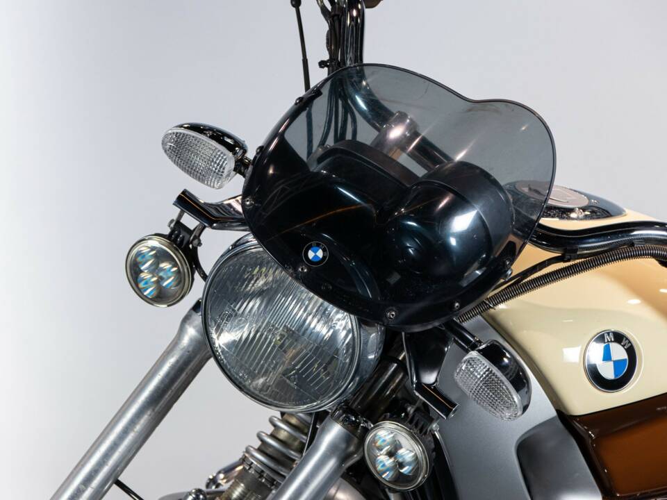 Image 38/50 of BMW R 1200 C (2001)