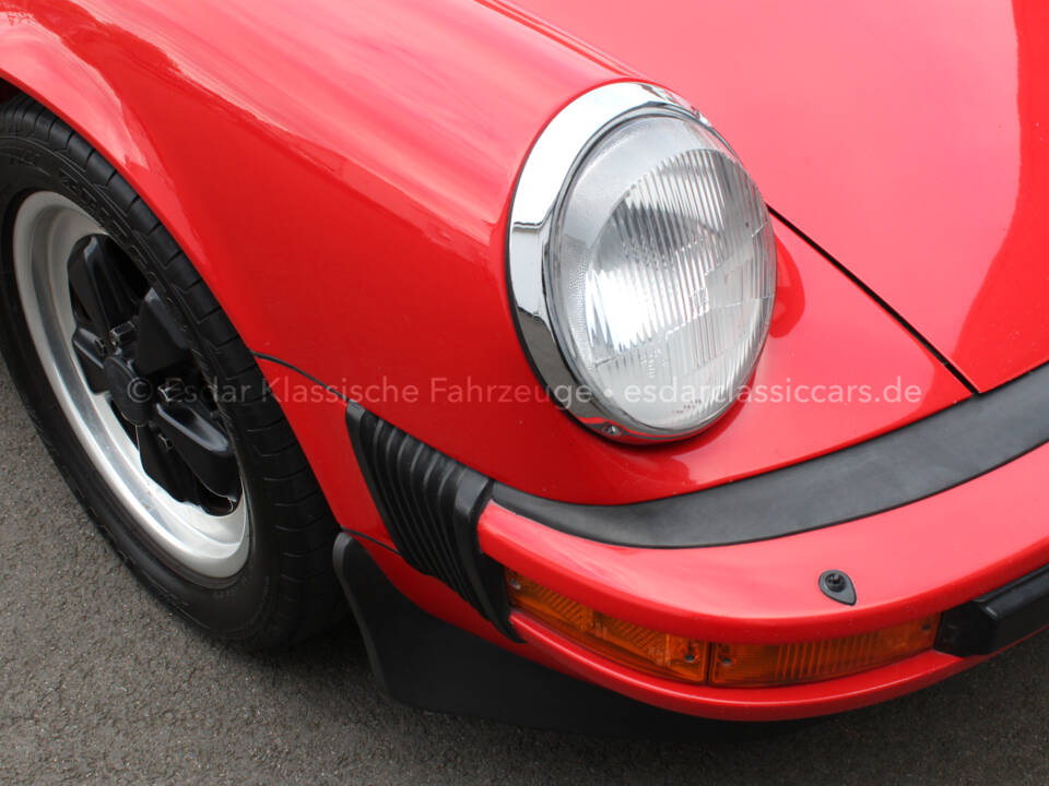 Imagen 27/29 de Porsche 911 Carrera 3.2 (1984)