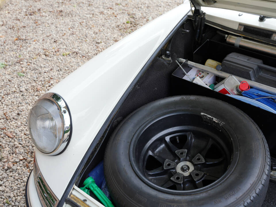 Bild 33/50 von Porsche 911 2.0 (1965)