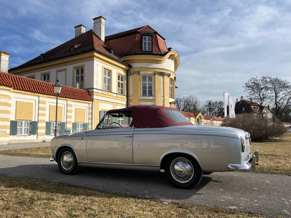 Immagine 60/87 di Peugeot 403 Cabriolet (1958)