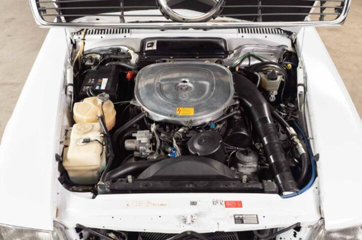 Image 50/50 de Mercedes-Benz 420 SL (1985)