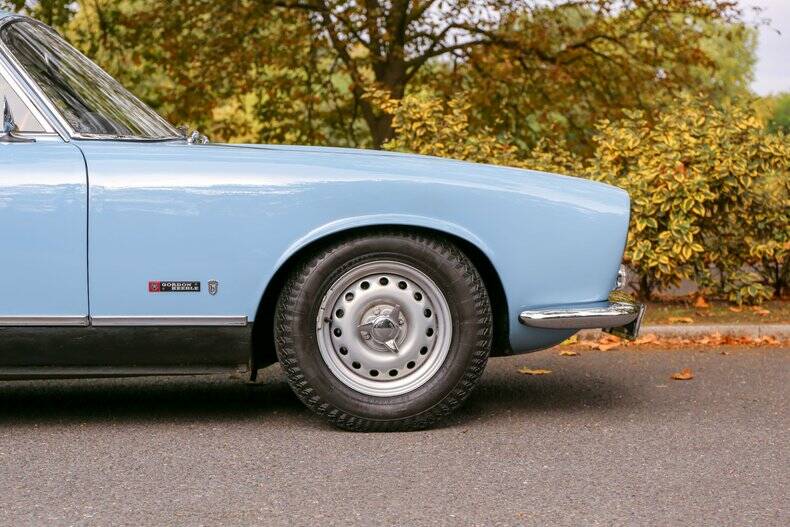 Image 16/50 of Gordon-Keeble GT (1964)