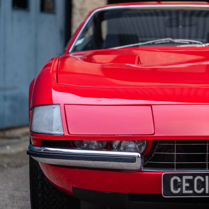 Image 5/50 de Ferrari 365 GTB/4 Daytona (1973)