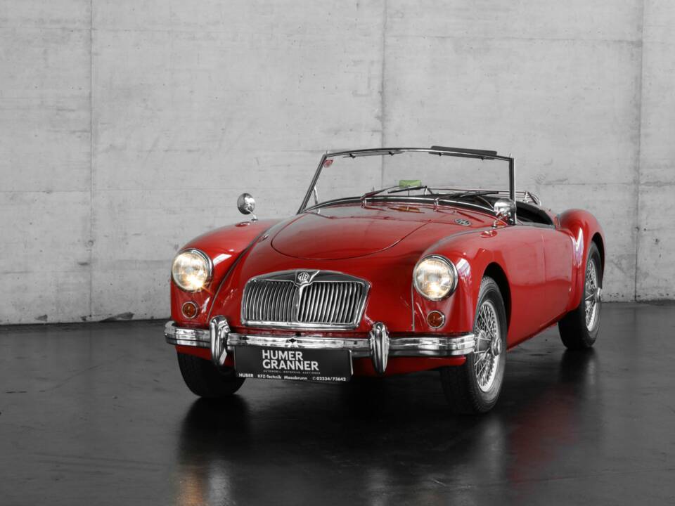 Imagen 8/45 de MG MGA 1500 (1957)