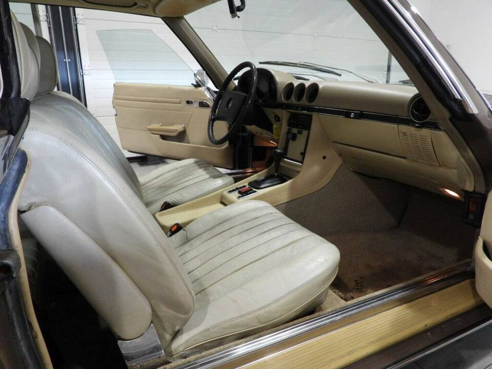 Immagine 9/15 di Mercedes-Benz 350 SLC (1976)