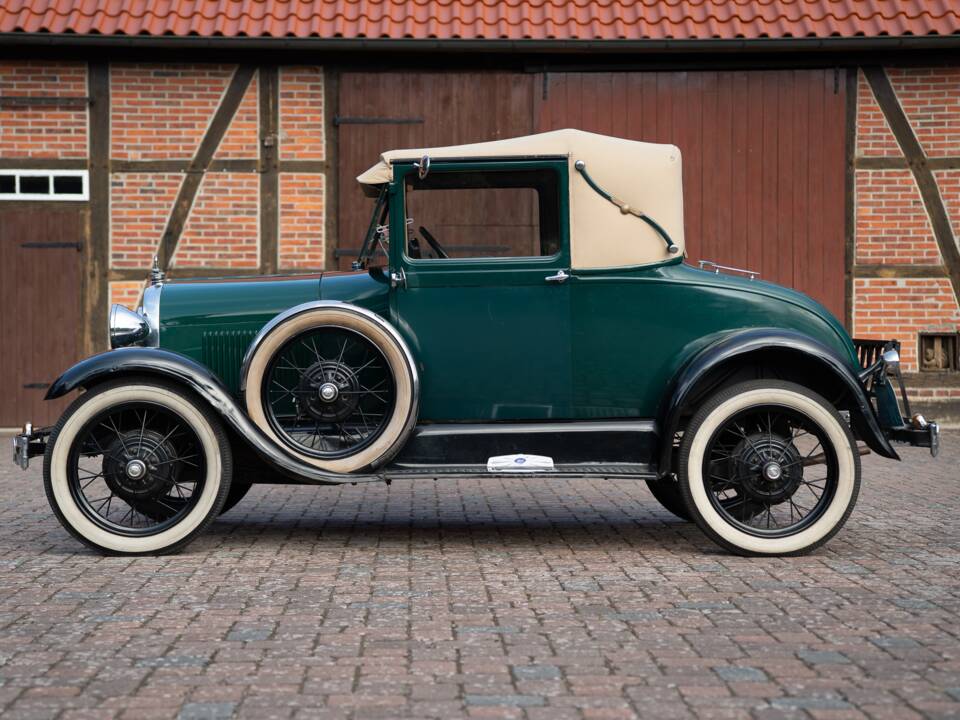Immagine 13/40 di Ford Model A (1928)