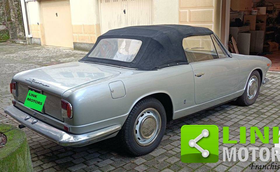 Imagen 7/10 de Lancia Flavia (Vignale) (1963)