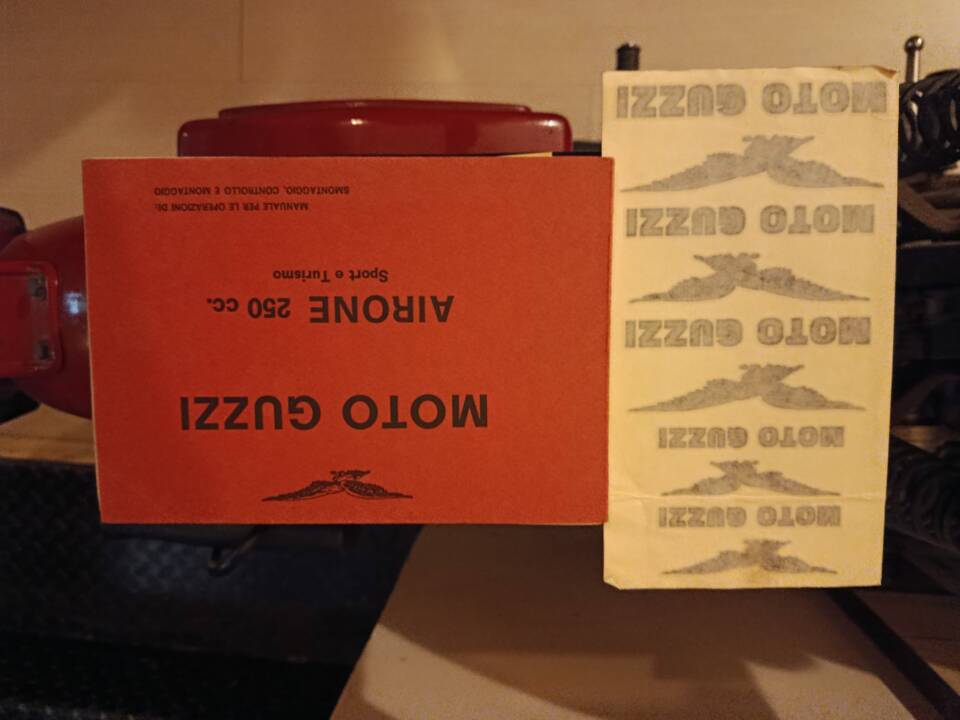 Image 11/46 of Moto Guzzi DUMMY (1955)