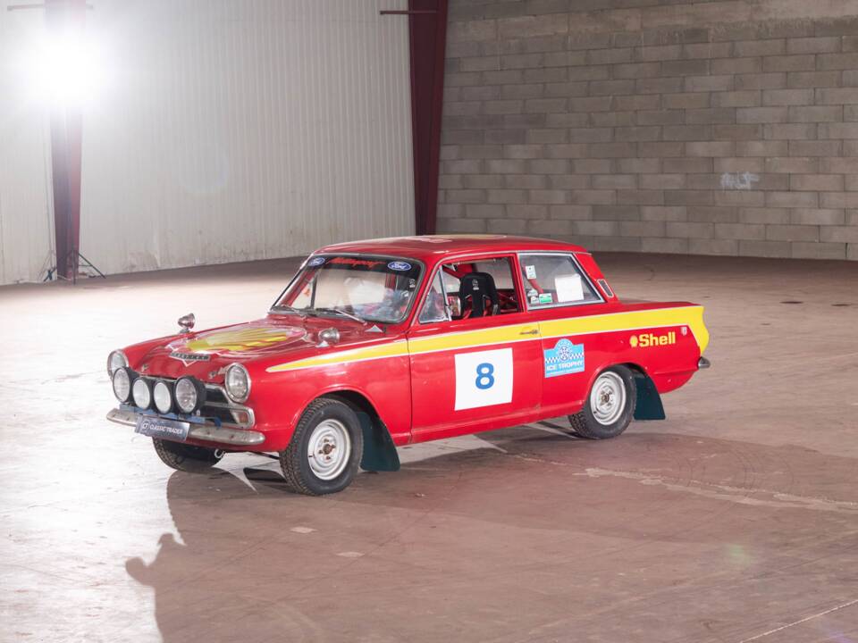 Bild 1/46 von Ford Cortina GT (1966)