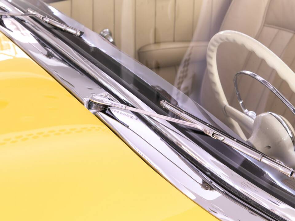 Bild 18/45 von Mercedes-Benz 300 S Cabriolet A (1953)