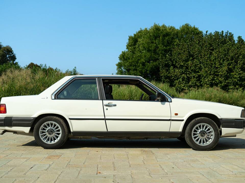 Bild 4/50 von Volvo 780 Bertone (1986)