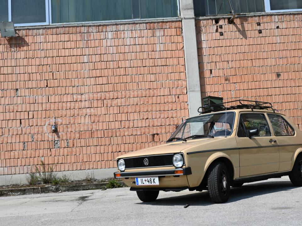 Immagine 22/26 di Volkswagen Golf Mk I 1.1 (1983)