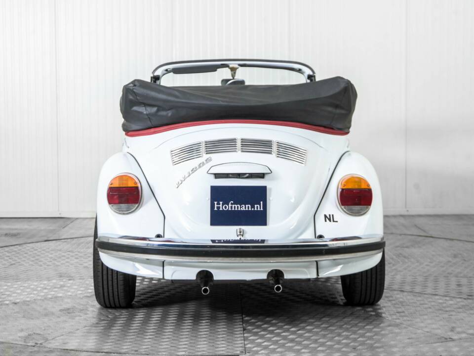 Bild 13/50 von Volkswagen Käfer 1303 LS (1976)