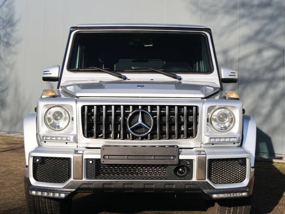 Bild 16/41 von Mercedes-Benz G 63 AMG (lang) (2015)