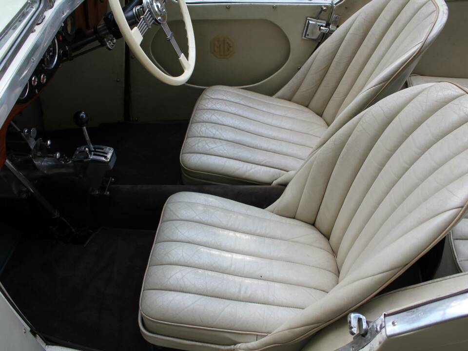 Image 12/20 of MG F1 Magna (1932)