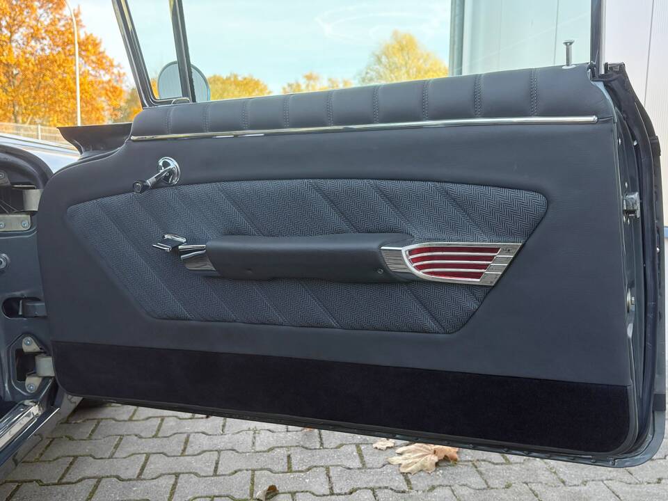 Bild 19/39 von Chevrolet Impala Sport Coupe (1959)