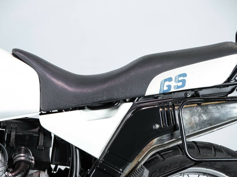 Image 13/50 de BMW R 80 GS (1989)