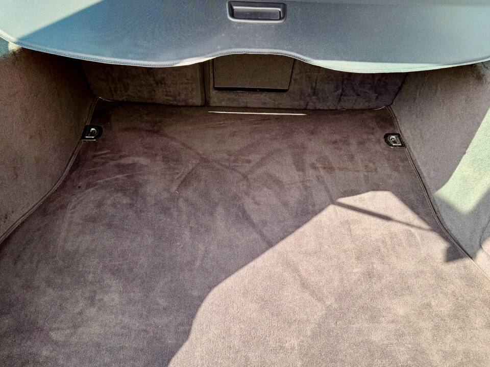 Afbeelding 14/14 van Audi RS4 Avant (2001)