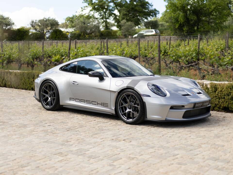 Imagen 1/80 de Porsche 911 S/T (2023)