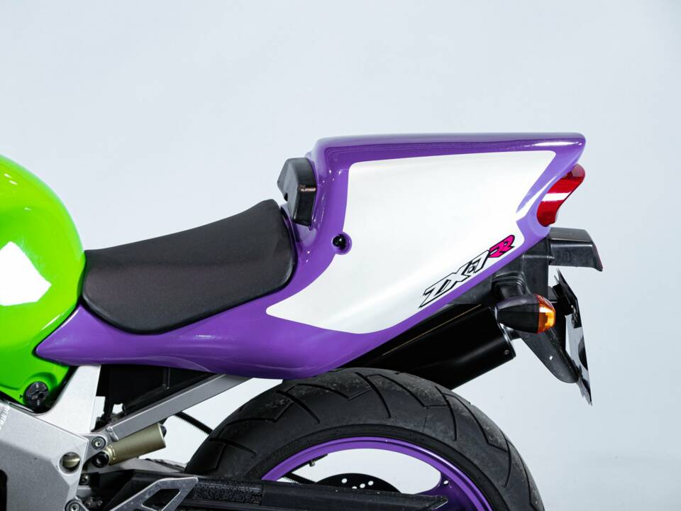 Image 20/50 of Kawasaki DUMMY (1996)