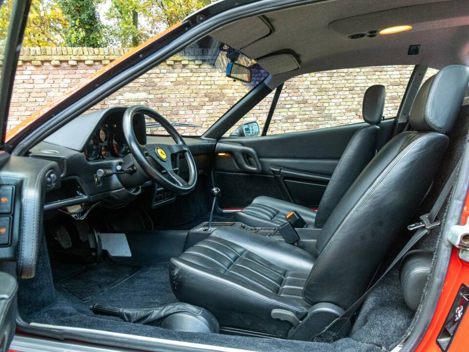 Bild 48/50 von Ferrari 328 GTB (1989)