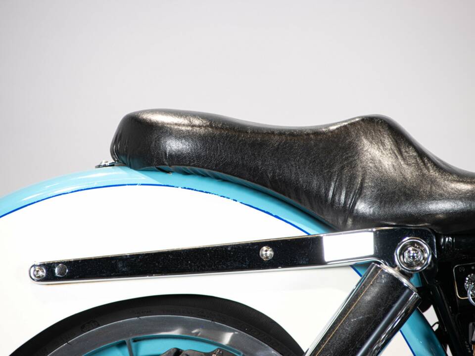 Bild 18/50 von Harley-Davidson Dyna Glide Custom (1994)