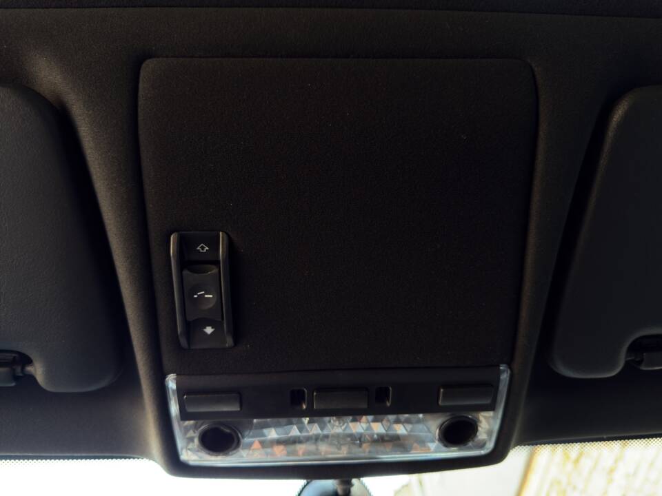 Afbeelding 25/42 van BMW 330Ci (2006)