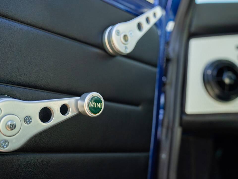 Bild 19/27 von Rover Mini Cooper 1,3i (2000)