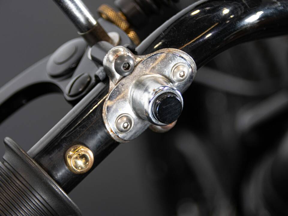 Image 46/50 of Harley-Davidson XLS 1000 (1980)